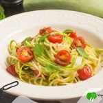 Vegetarische recepten: Pastasalade met gegrilde courgette en tomaatjes