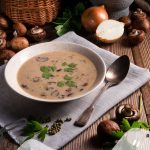 Vegetarische recepten: Romige champignonsoep